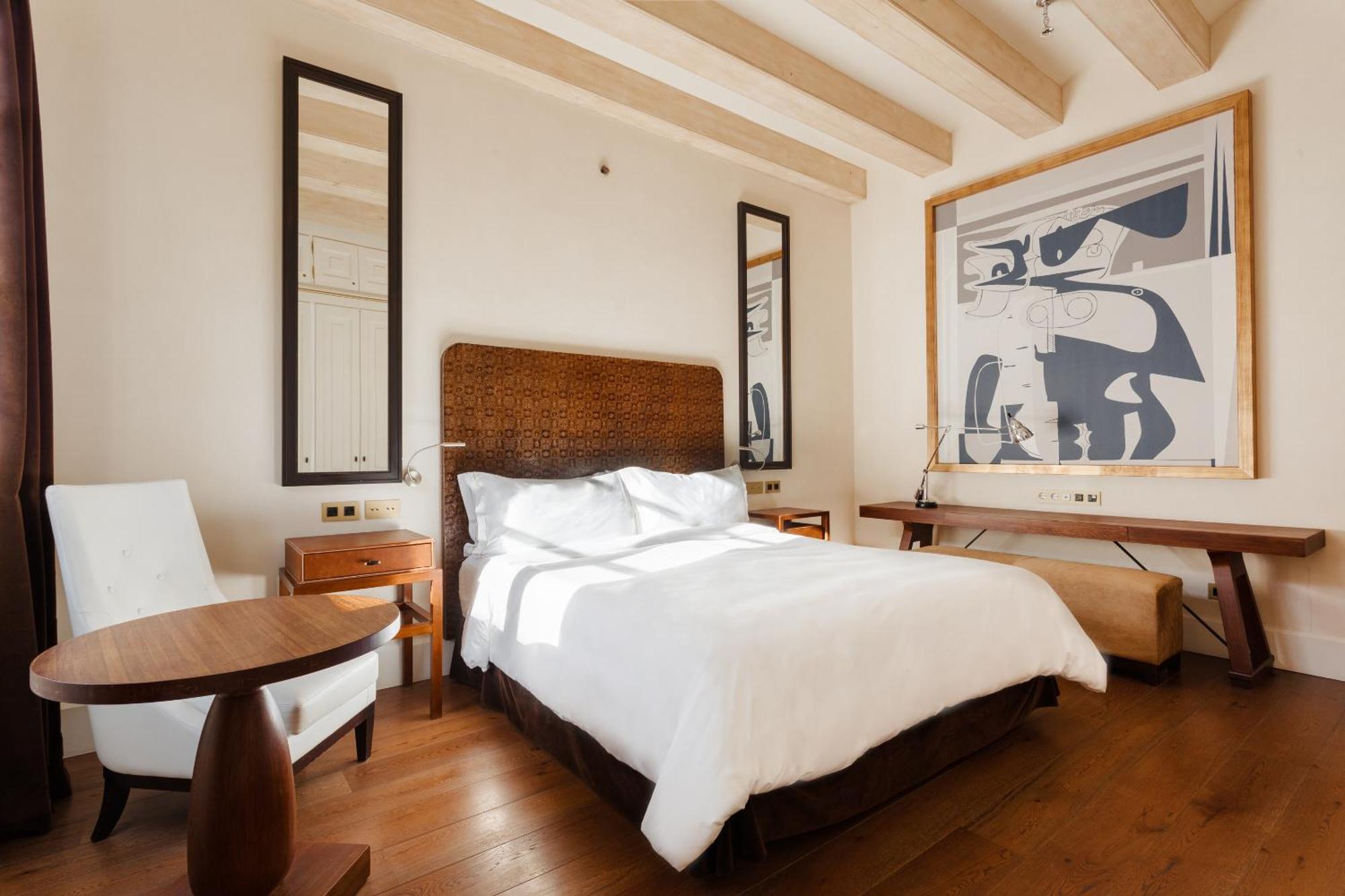 호텔 Do 플라카 레이알 Gl 바르셀로나 객실 사진 A bedroom at the hotel