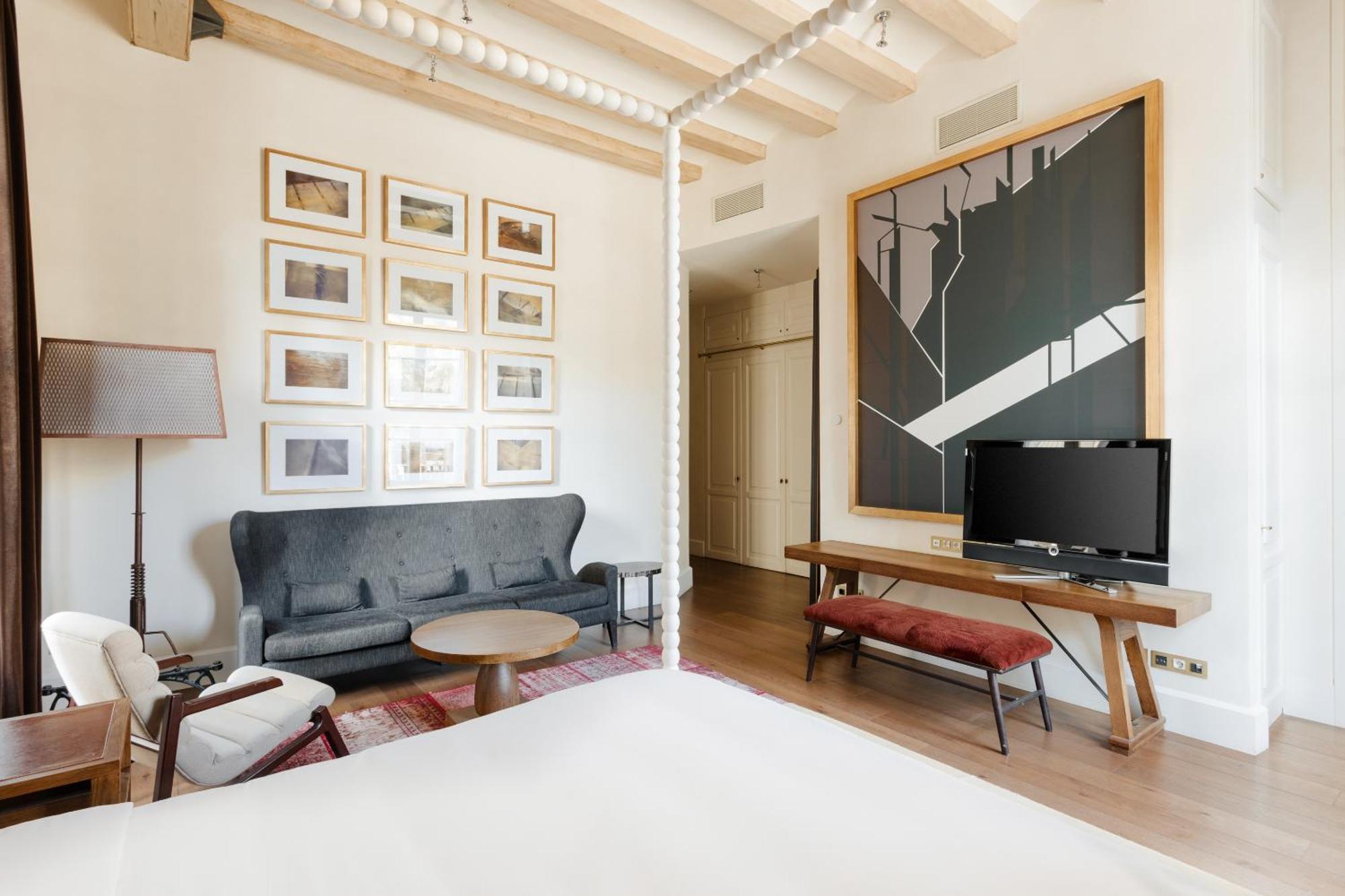 호텔 Do 플라카 레이알 Gl 바르셀로나 객실 사진 A typical apartment at the Hotel